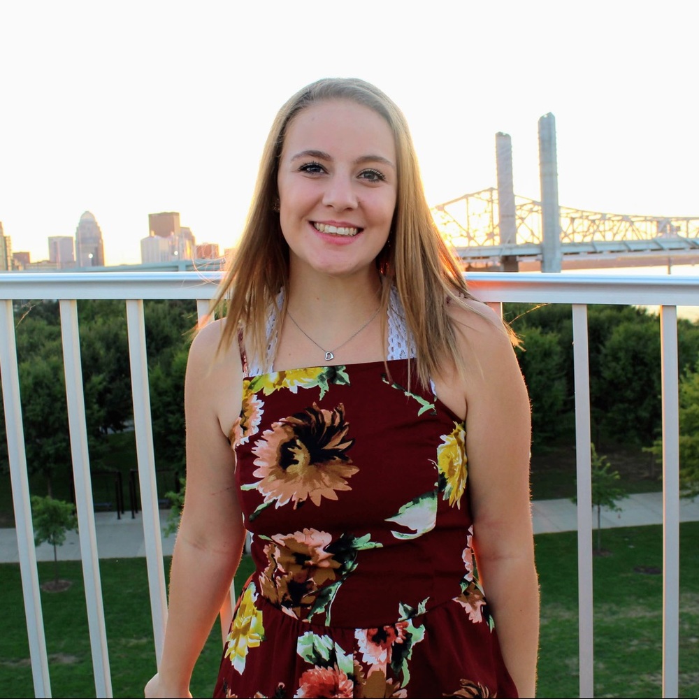 Meet your Posher, Alaina